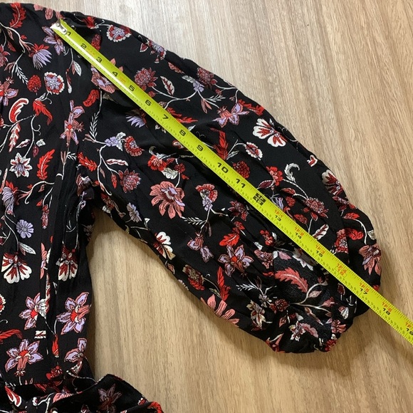NWT Banana Republic Floral Print Peplum Wrap Top Size XS black red - Picture 8 of 10